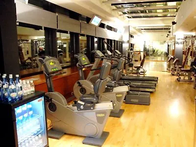 Hotel Gran Guadalpin And